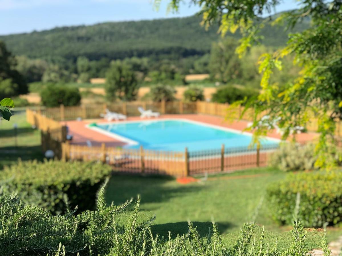 Agriturismo Santa Lorica Sassetta Bagian luar foto